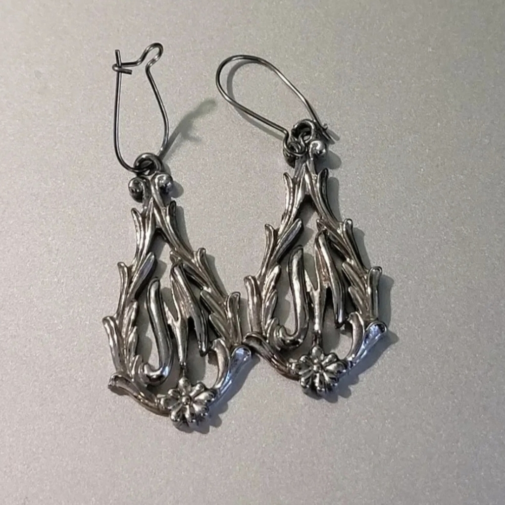Sarah Coventry Silver Tone Initial M Drop Earrings Lightly Worn Pre-Owned